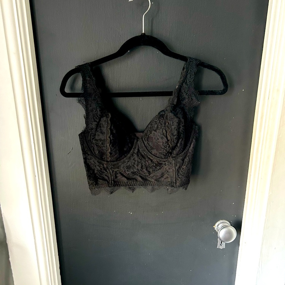 VA corset bra
